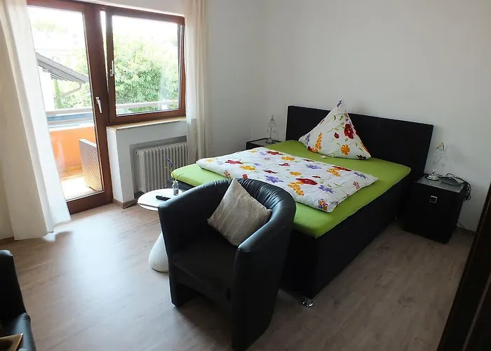 Pensionat Gaestehaus Mueller 3*